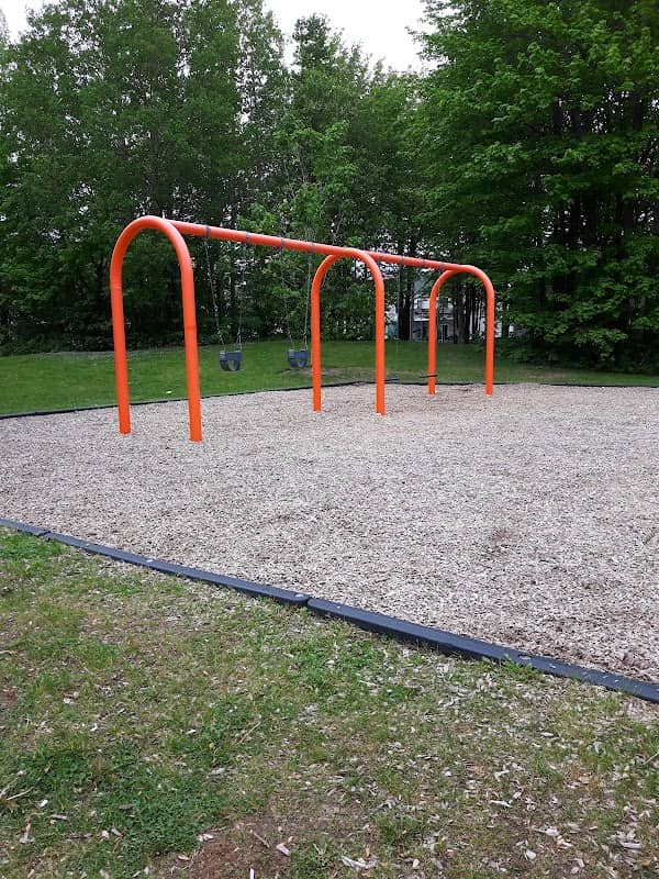 Larochelle Park - Image 2