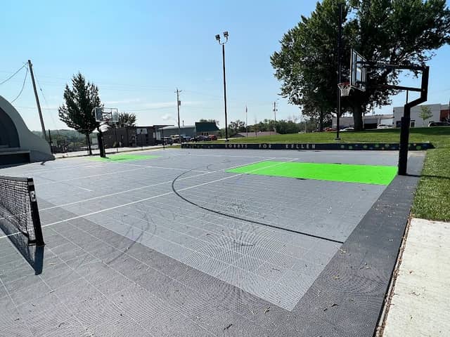 Logan Park - Image 2