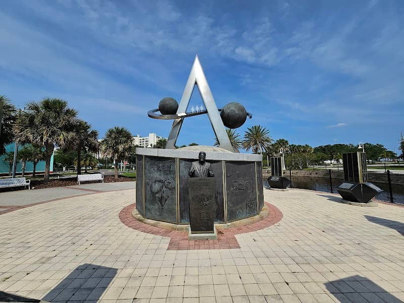 American Space Museum & Walk of Fame - Image 1