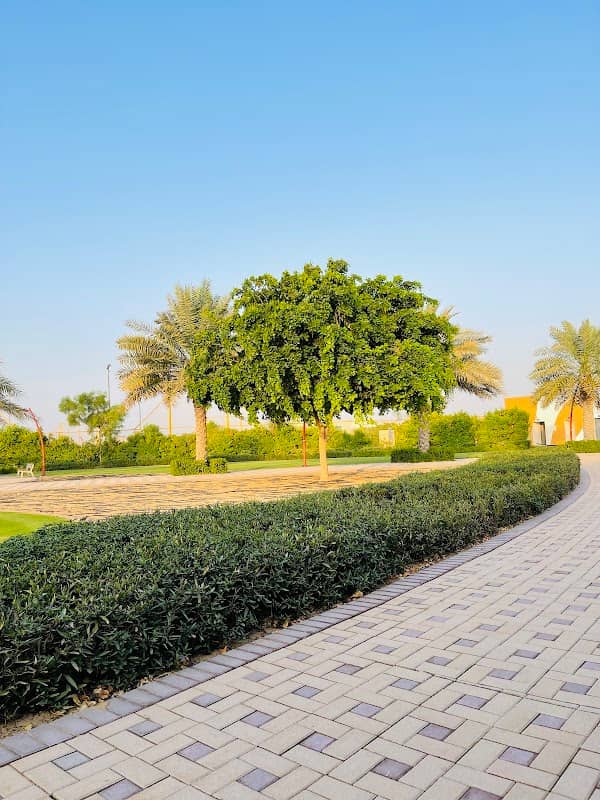 Nad Al Sheba 4 Park - Image 1