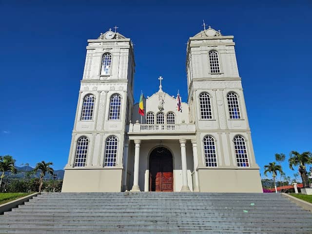 Templo Católico de Sarchí Norte - Image 1