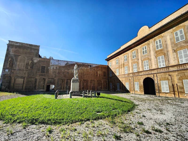 Marengo Castle Park - Image 2