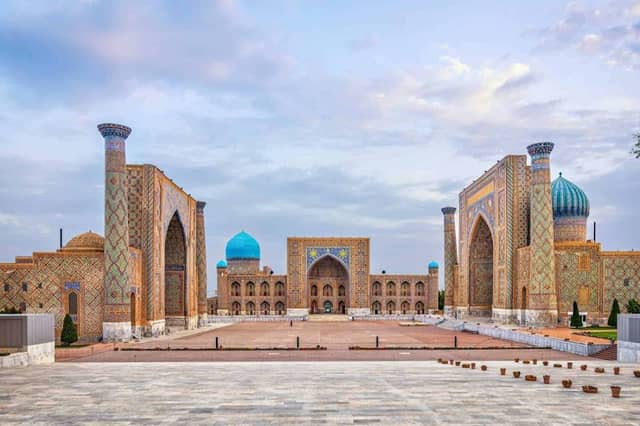 Registan Square Observatory - Image 3