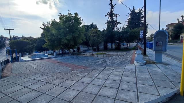 Κεντρική Πλατεία Μεσημερίου - Image 1