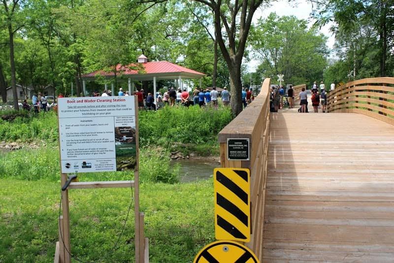 Wolf Run Two Bridges Trailhead - Image 1
