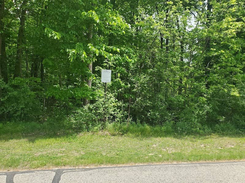 Harmon Oaks Park - Image 2