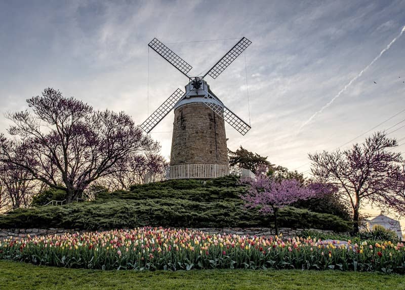 Wamego Dutch Windmill - Image 1