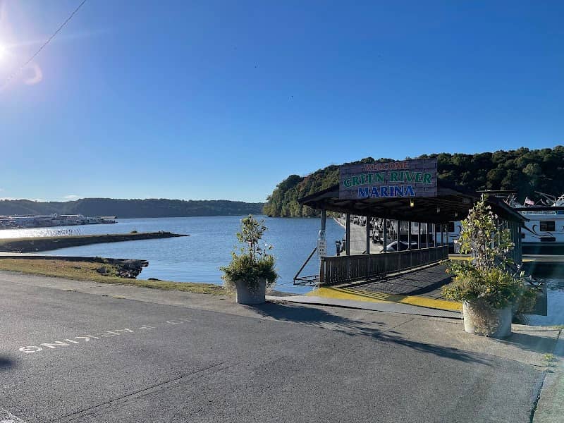 Green River Lake - Image 1