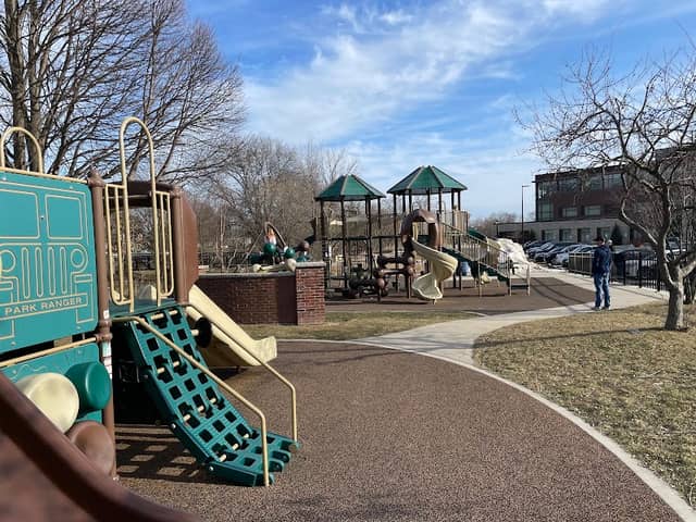 Weyer Park - Image 1