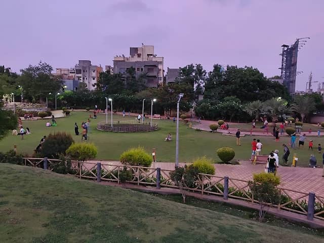 Savitribai Phule Udyan - Image 2