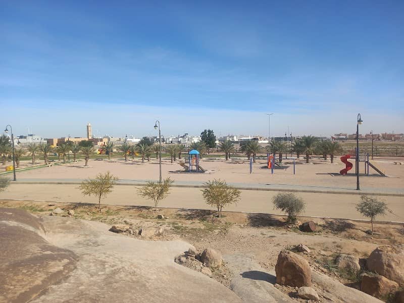 حديقة العزيزية - Image 2