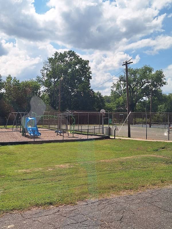 Inman Mills Park - Image 2