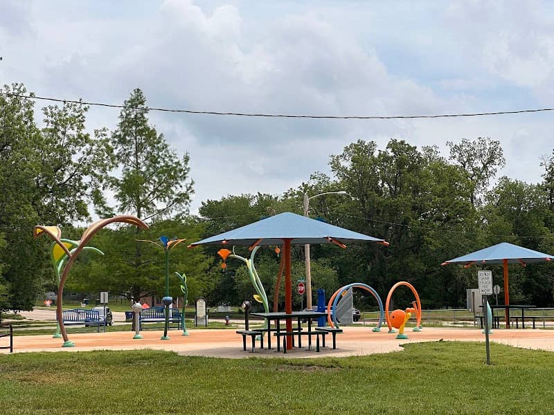 Southern Woods Park - Image 2