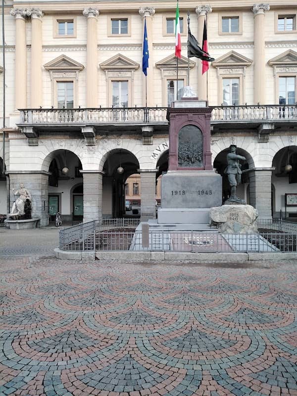 Monumento ai caduti - Image 2