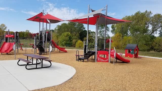 Seidl's Lake Park - Image 1