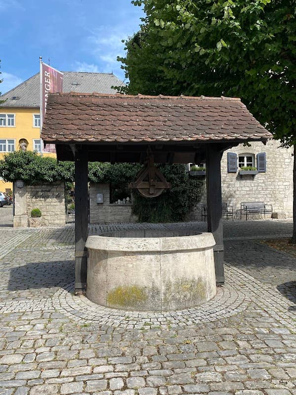 Brunnen - Image 1