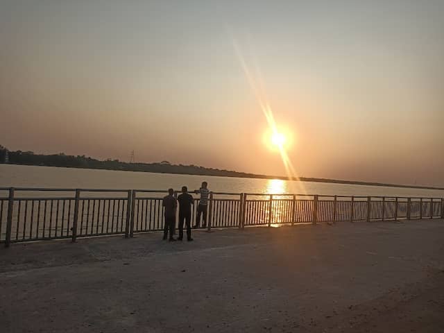 Sightseeing spot (Krishna River) - Image 1