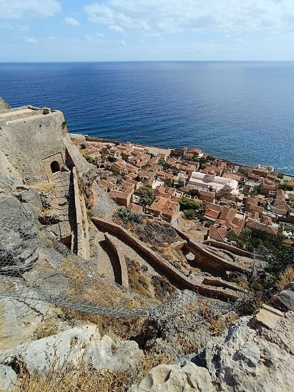 Upper Town - Image 1