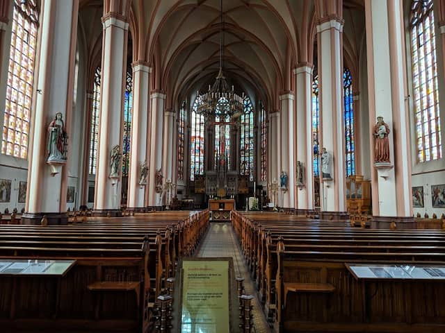 Basilica van De Heilige Kruisverheffing - Image 1