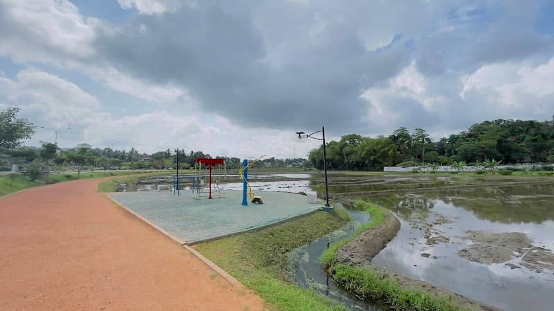 Ministry of Defence Walking Path - Image 1