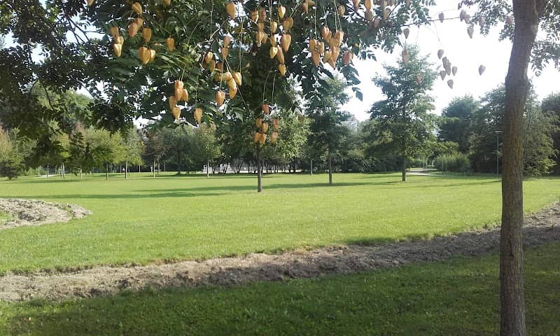 Parc de la Fontaine - Image 1