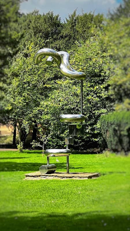 Memorial Gardens - Image 2