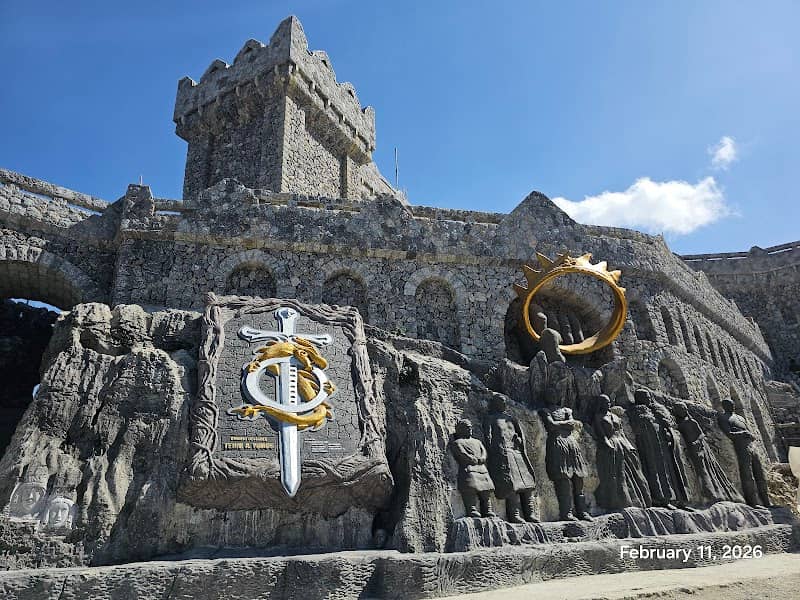 Dragon Treasure Castle - Image 1