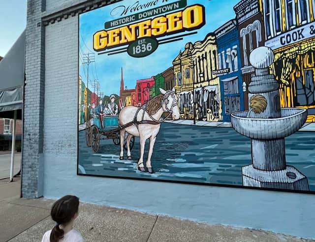 Welcome to Historic Downtown Geneseo Mural - Image 2