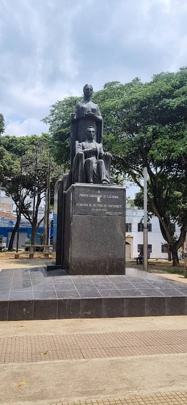 Simón Bolivar Park - Image 1