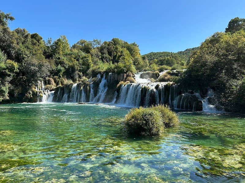 KRKA WATERFALLS NATIONAL PARK Parking for Skradinski buk - Image 1