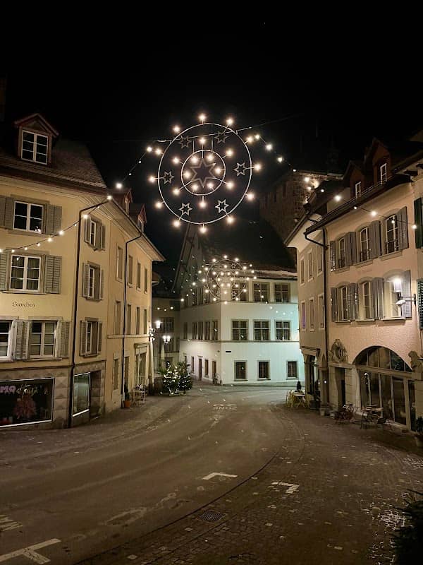 Erdbeeribrunnen - Image 2