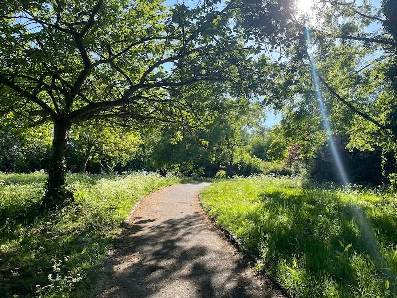 Mounthill Gardens - Image 1