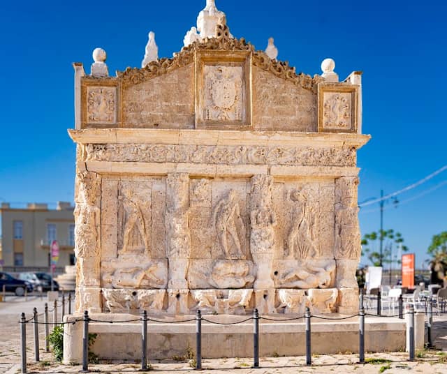 Greek Fountain - Image 1