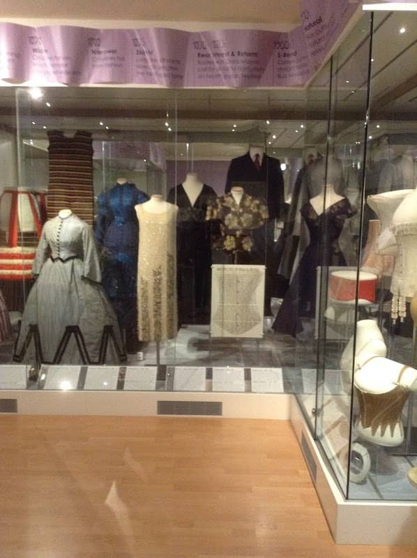 Chertsey Museum - Image 2