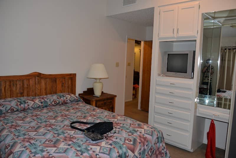 The Shores at Lake Travis - Image 2