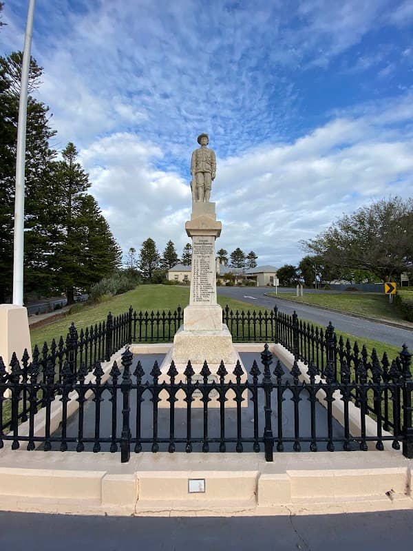 Soldiers Memorial - Image 1