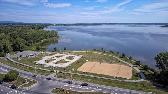 de la Paix Park - Image 1