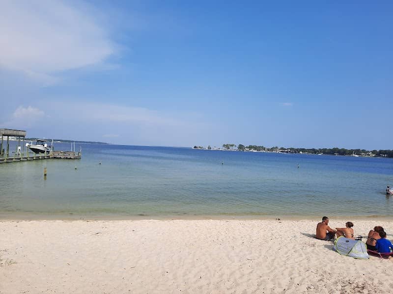 Garniers Beach Park - Image 2