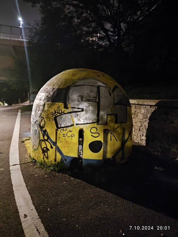 Minion Ventilation Shaft (Folimanka Park Bunker) - Image 2