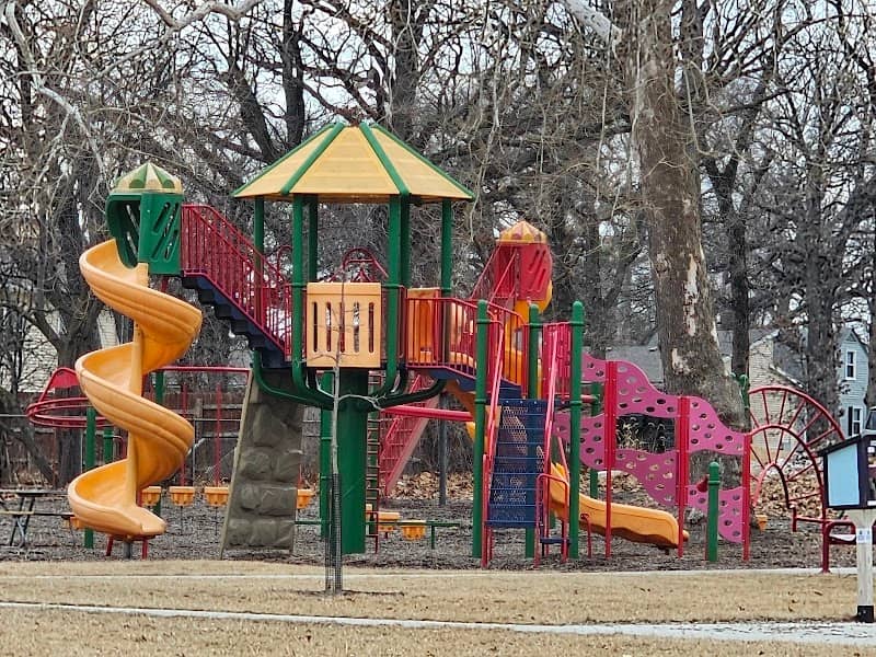 Tahira & Labh Hira Park - Image 2