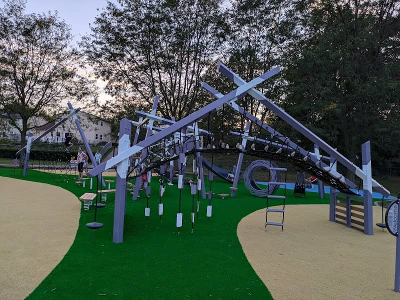 Hartmann Park - Image 1