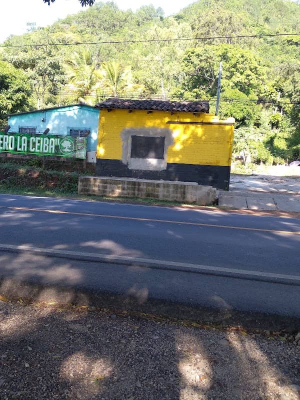 La Manzanita - Image 1