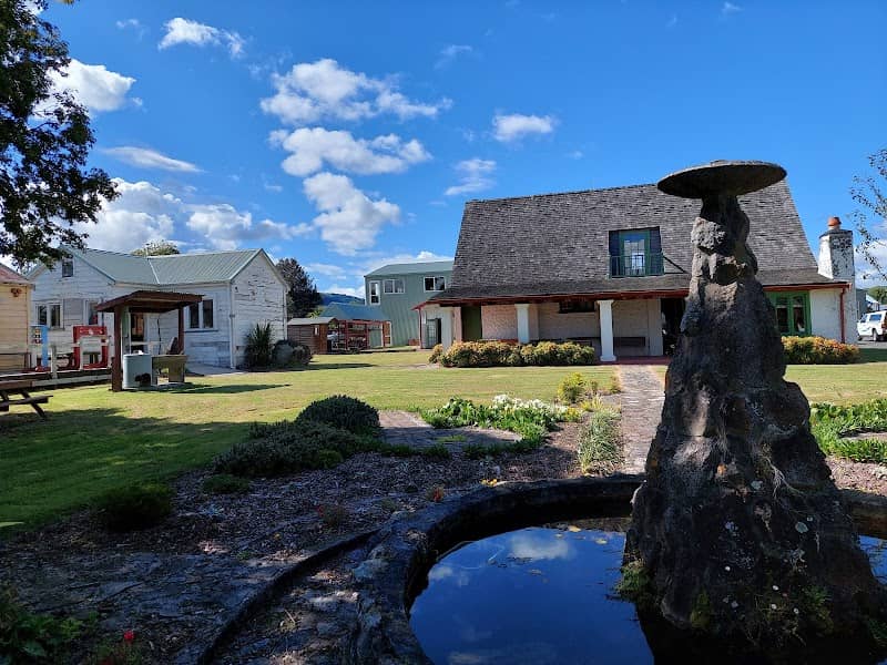 Rotorua Settlers and Steam Museum - Image 2