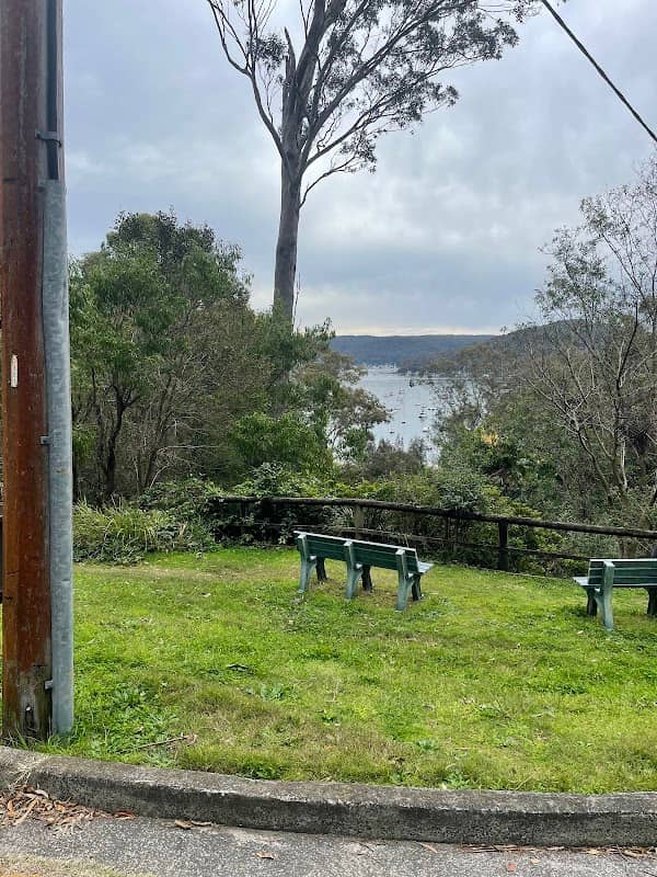 Alfred Lookout - Image 2