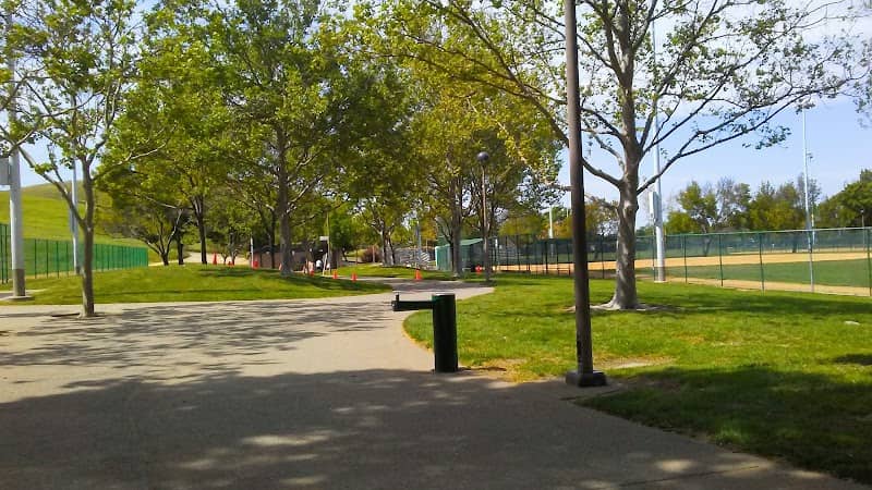 Worth Shaw Community Park - Image 1