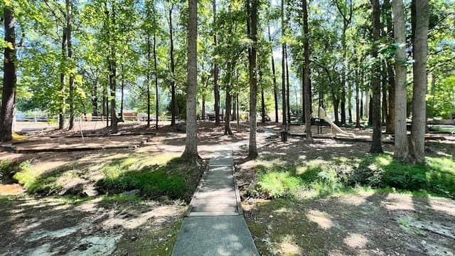 Greenbrier Park - Image 1