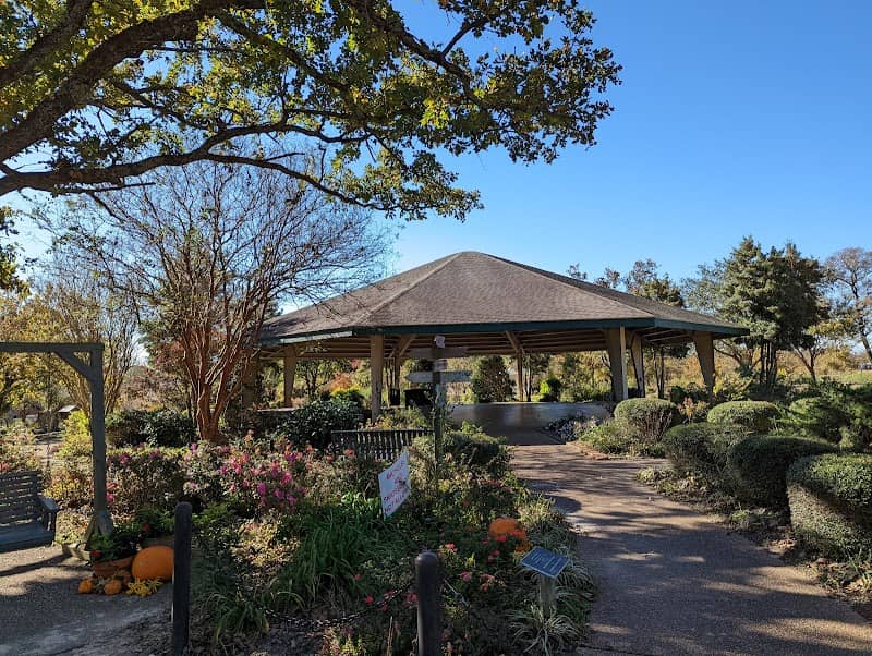East Texas Arboretum - Image 2