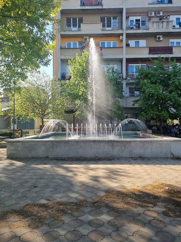 Gradska fontana - Image 1