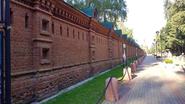Monument to Russian nuclear shield Creators - Image 2