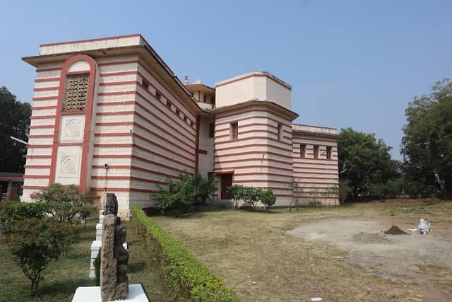 Birla Museum - Image 1